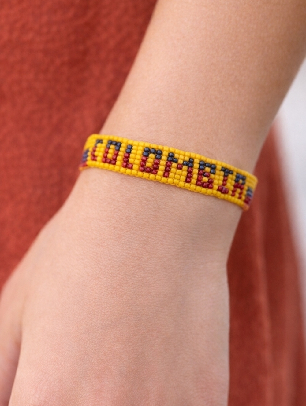 5/$25 Colombian Bracelet Pulsera de Colombia Beadwoven Friendship Bracelet